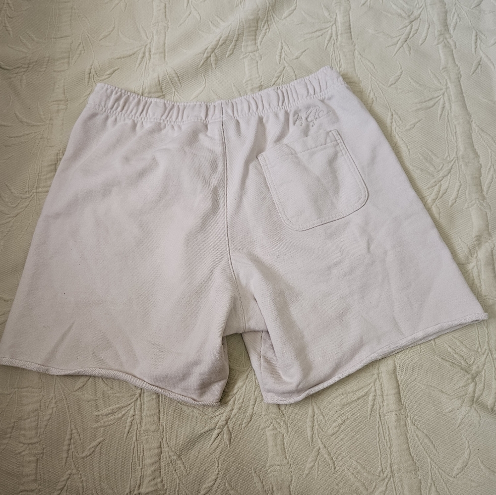Jordan Cream Shorts - Picture 3 of 5